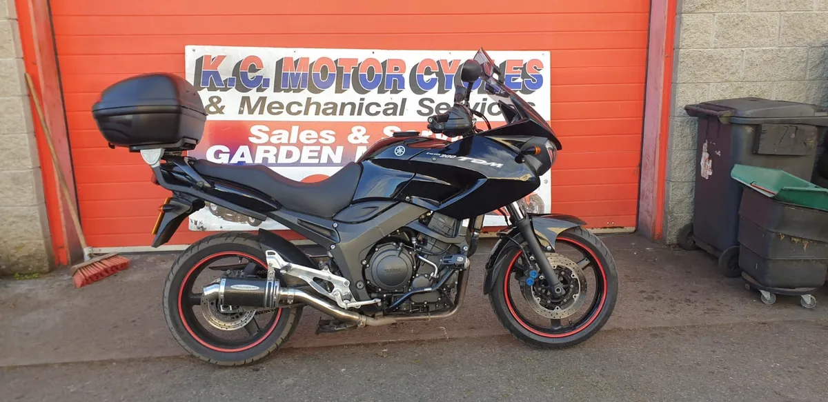 YAMAHA TDM 900 - Image 2