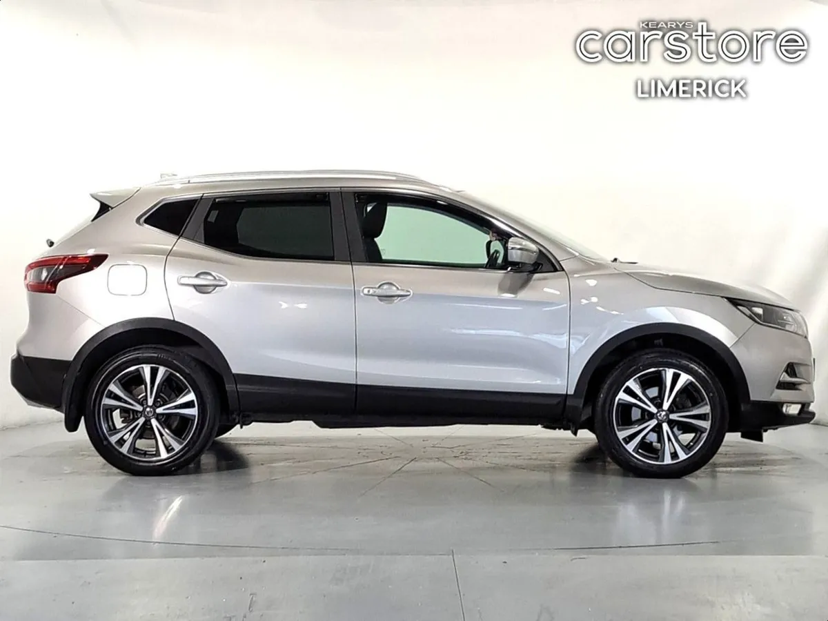 Nissan QASHQAI 1.5 DSL SV Premium - Image 2