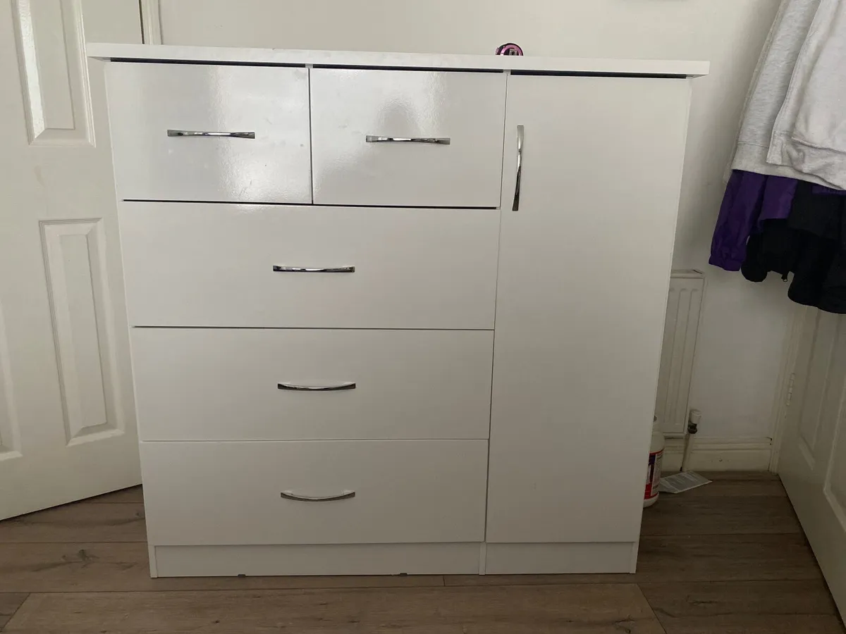 Bedroom unit - Image 2