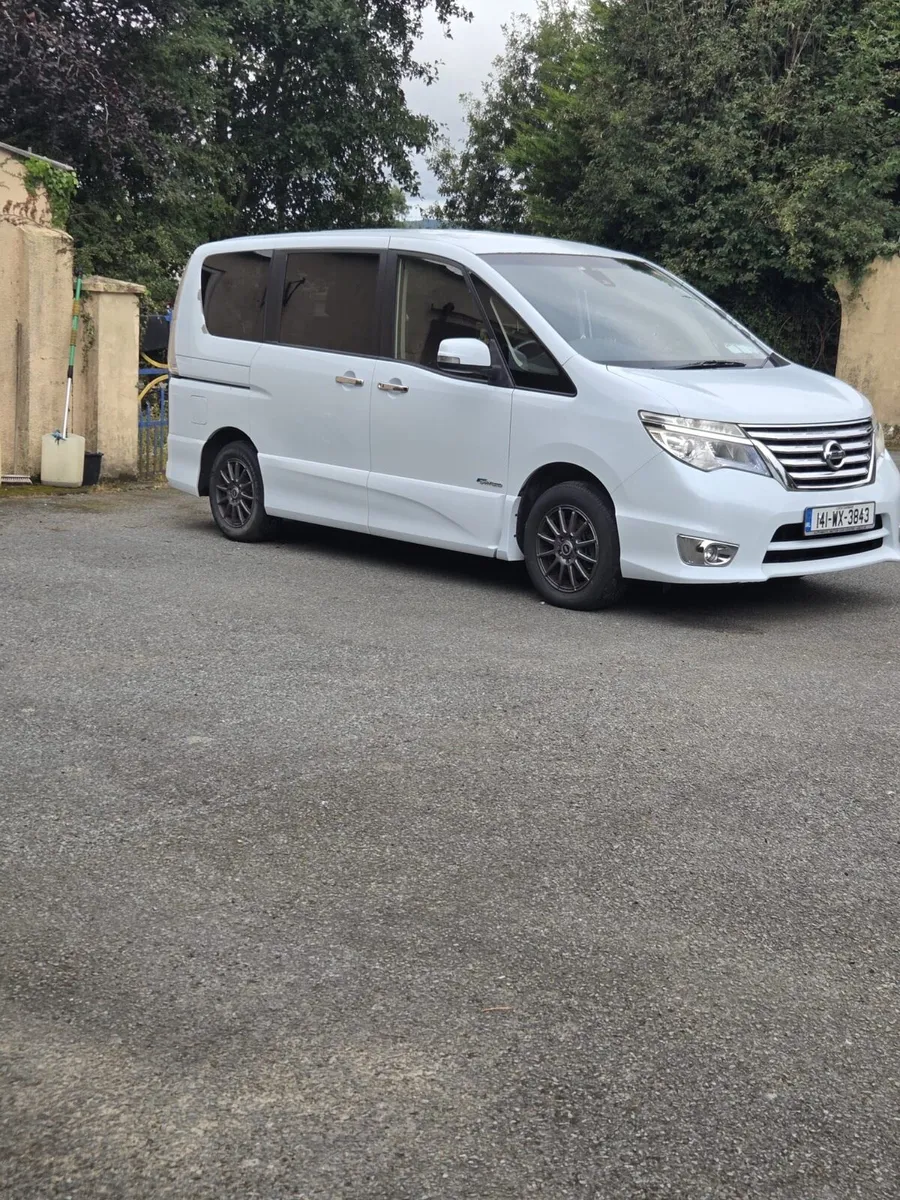Nissan - Image 1