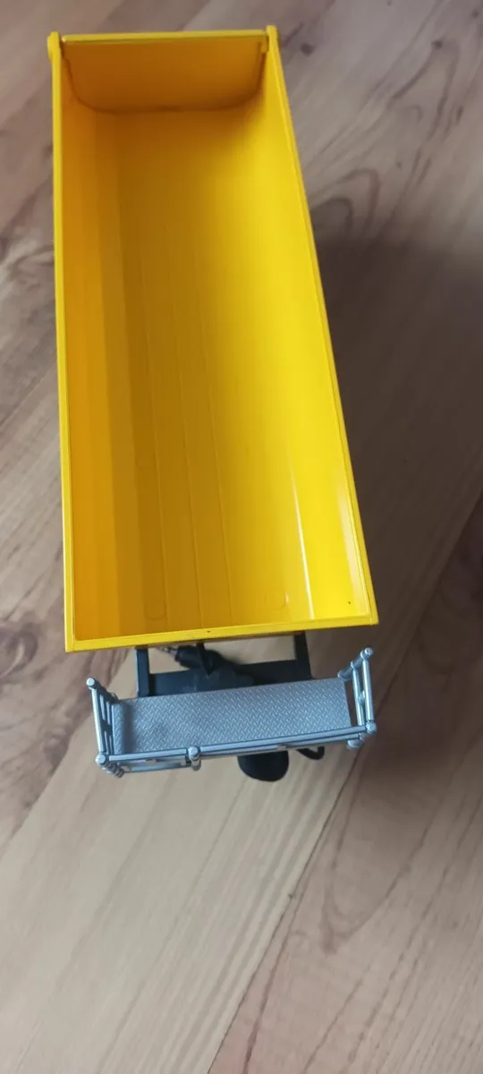 Siku rc trailer - Image 1
