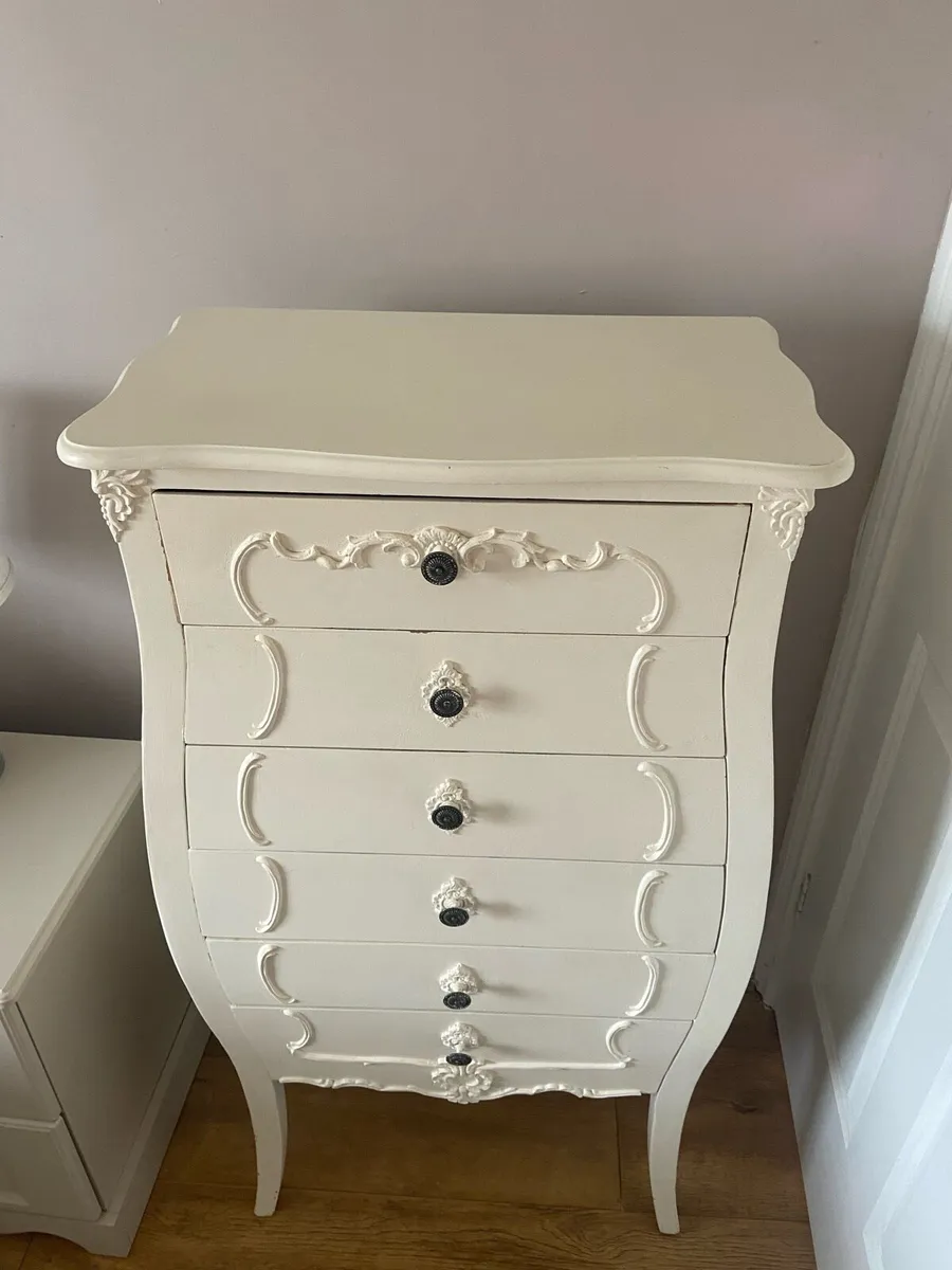 Chest of Drawers - Image 2