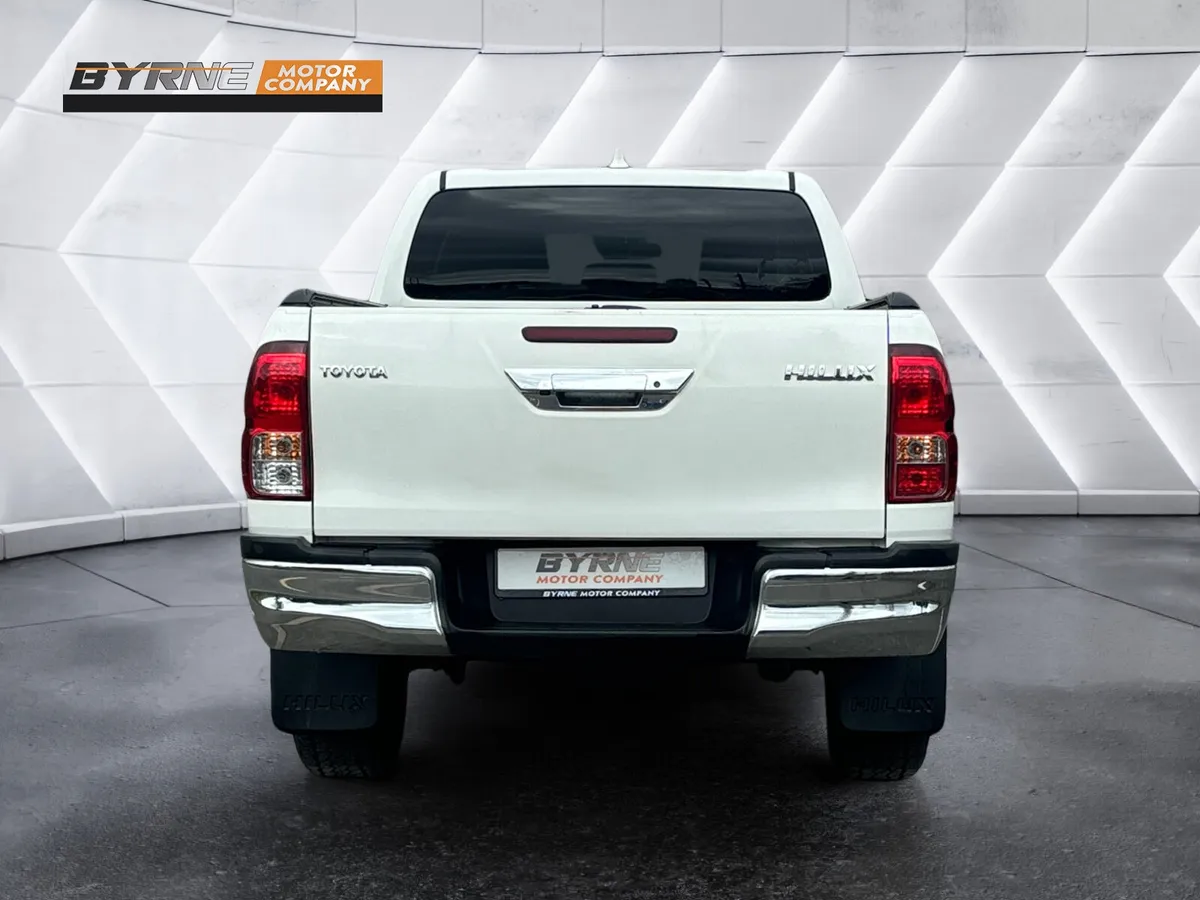 TOYOTA HILUX 2.4D ICON MANUAL, 2022 - Image 4