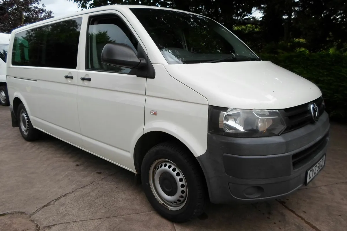 Volkswagen Transporter 2011 - Image 1