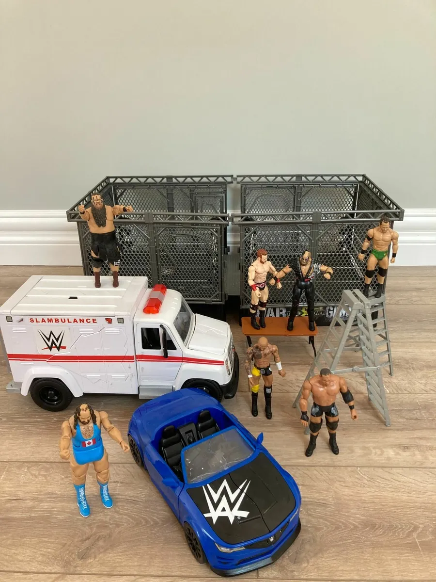 WWE BUNDLE - Image 1