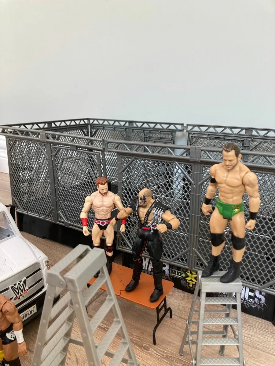 WWE BUNDLE - Image 4