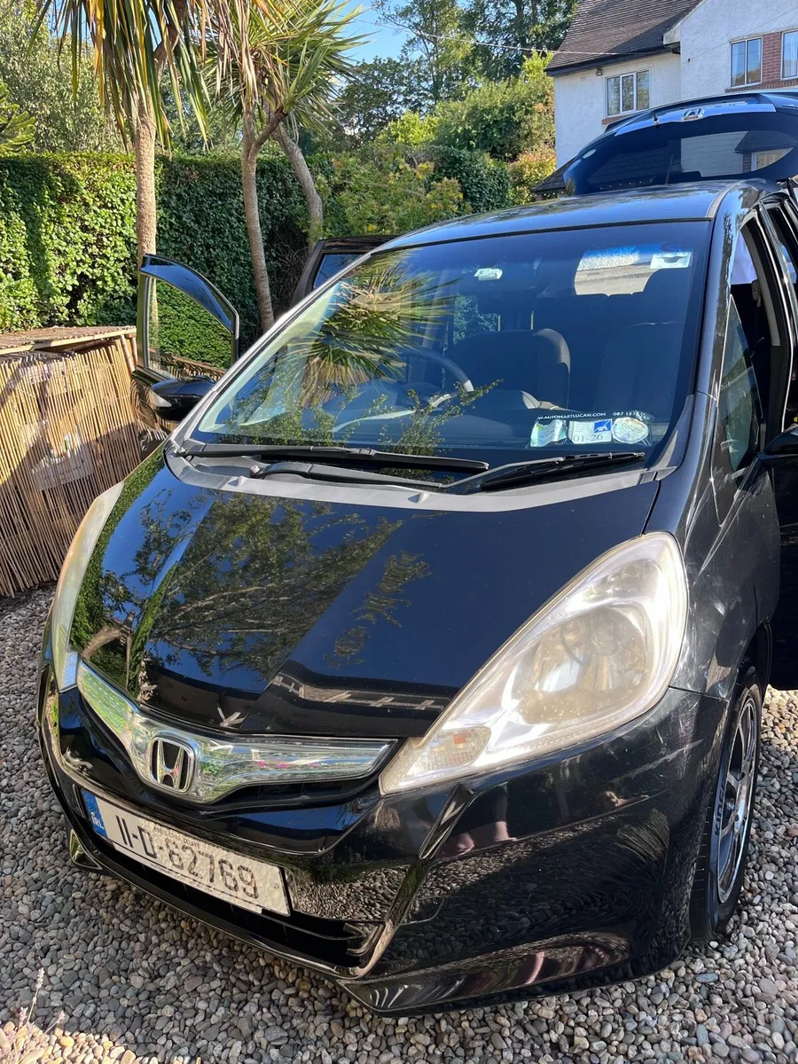 Honda Fit (2011) - Image 1