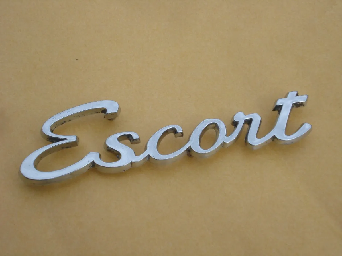 FORD ESCORT MK1 RS MEXICO CHROME  BOOT BADGE. - Image 2
