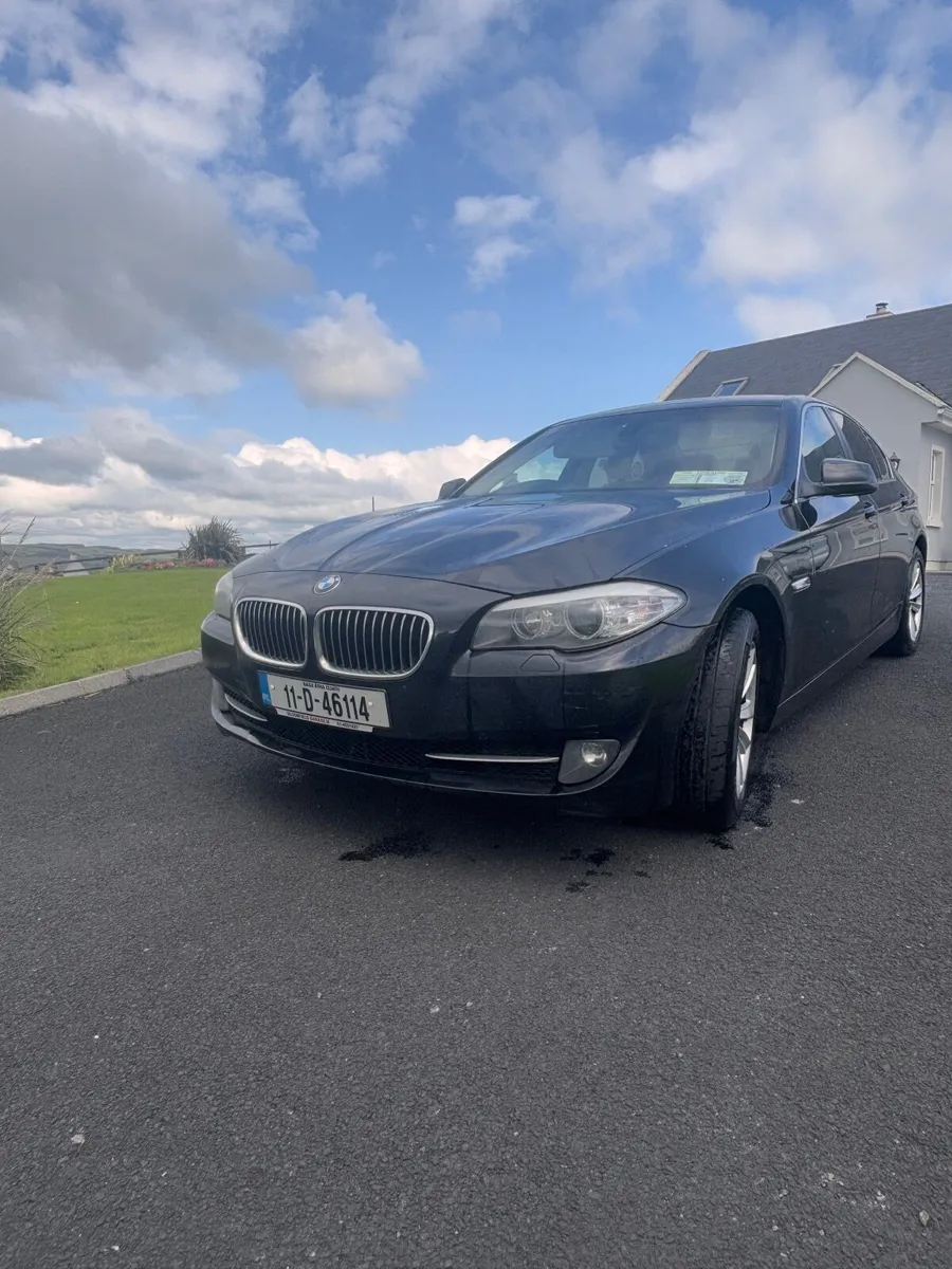 BMW 5-Series 2011 - Image 4