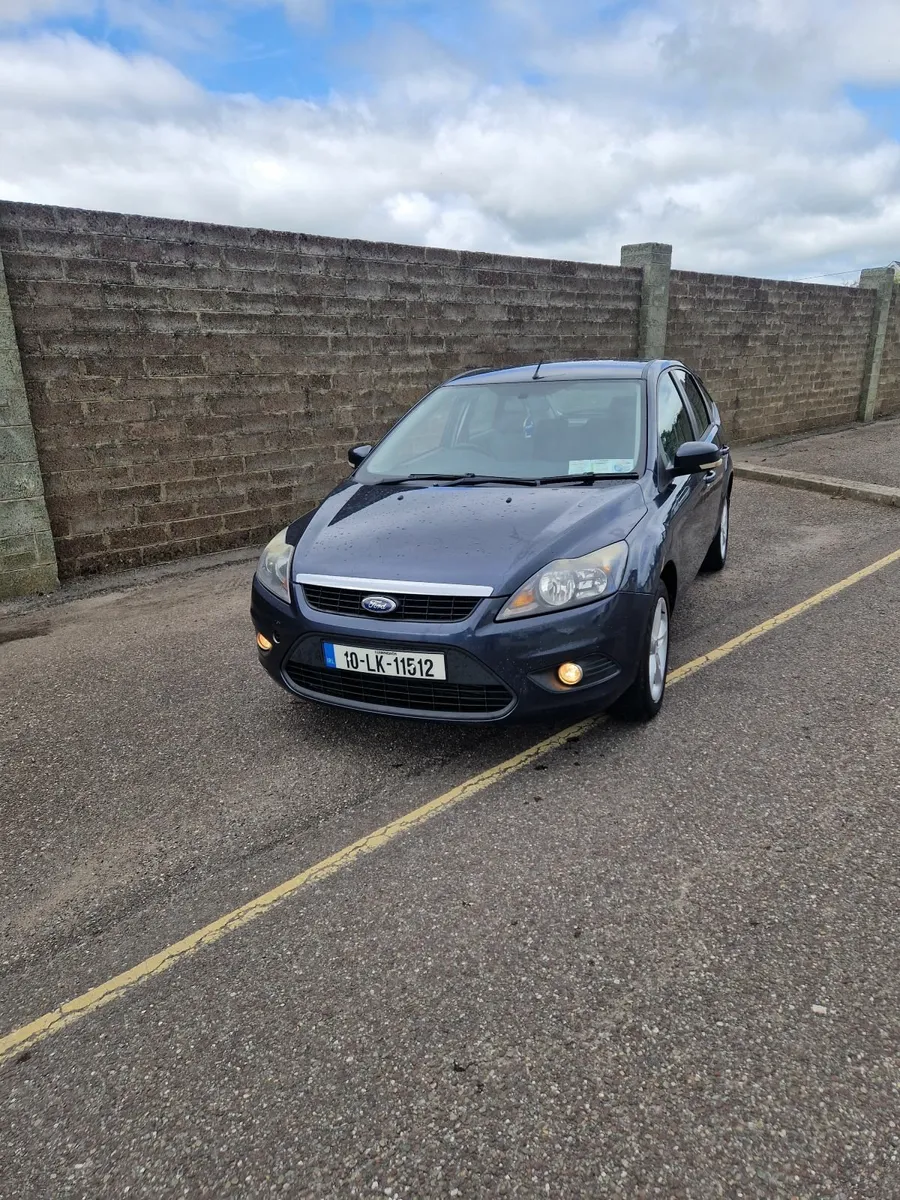 Ford Focus 2010 - Image 1