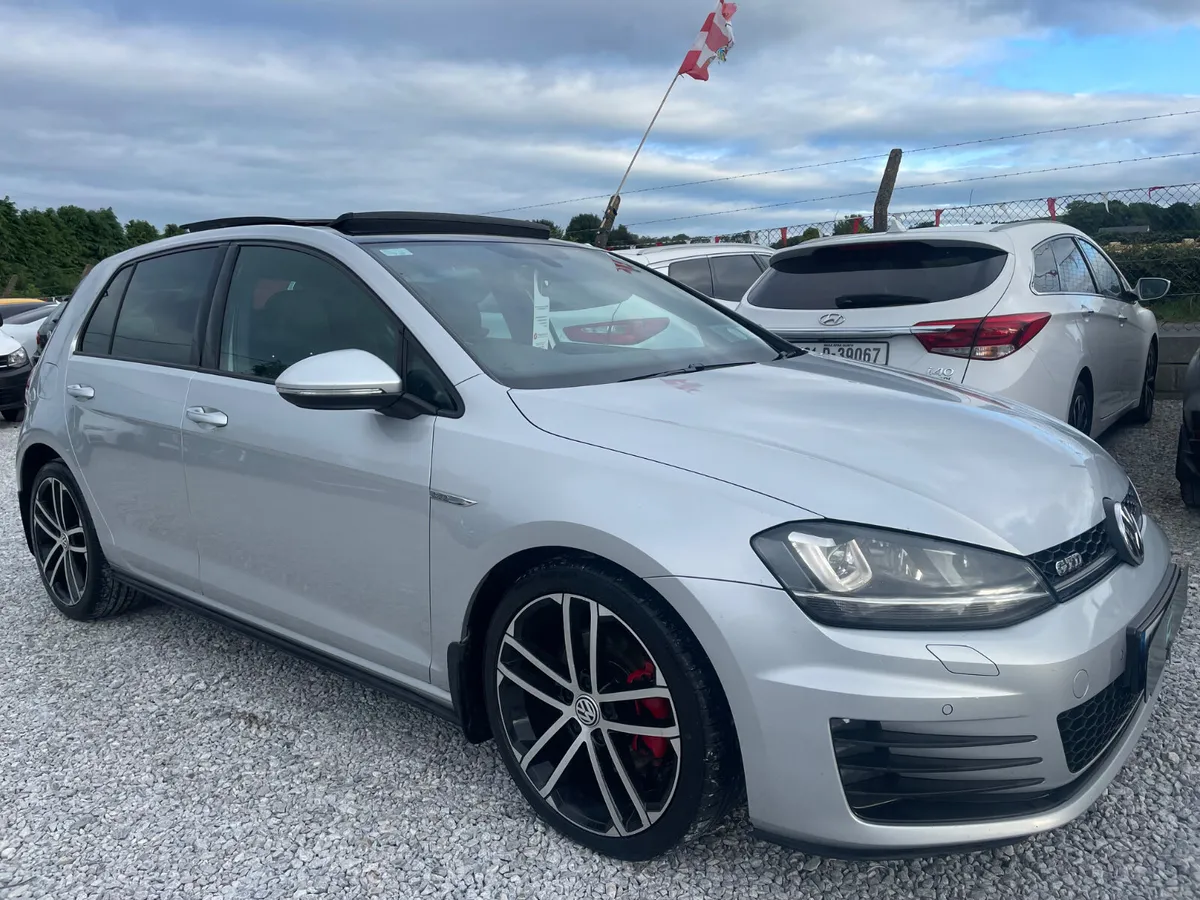 Volkswagen Golf GTD DSG - Image 2