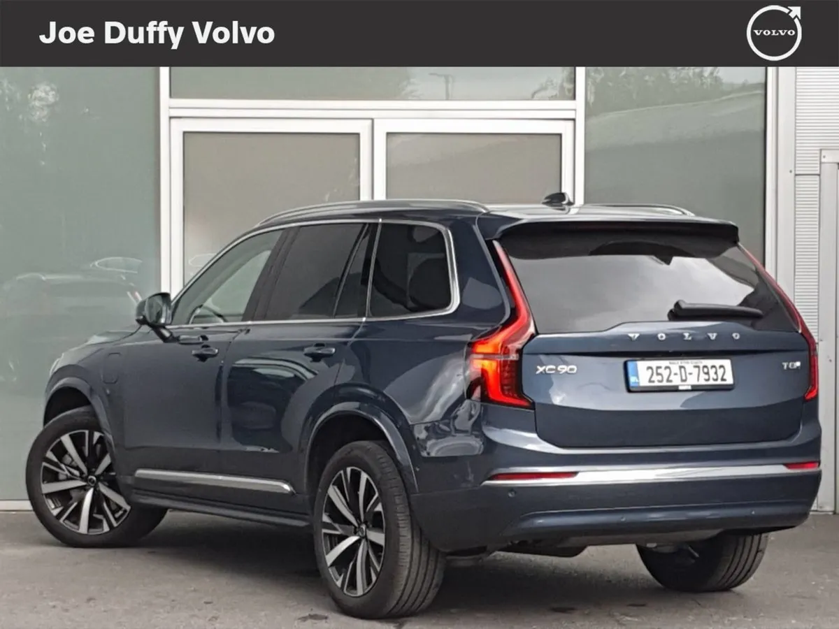 Volvo XC90 T8 Phev Ultra - Image 3