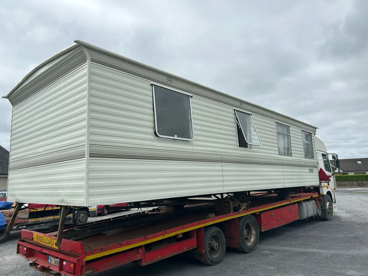 Carnaby Siesta Mobile Home 28Ft x 10Ft - Image 2
