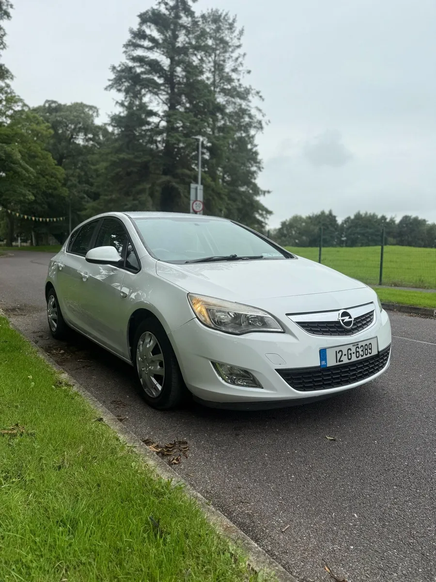 2012 ASTRA FRESH NCT 04-26 - Image 2