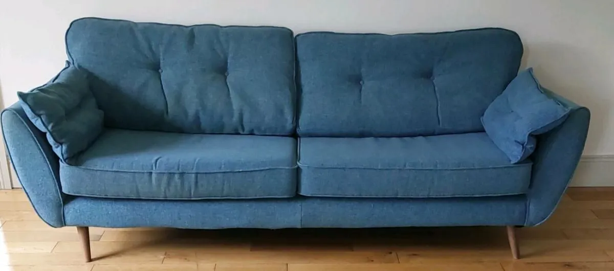 Blue 4 and 2 seater sofa - Image 1