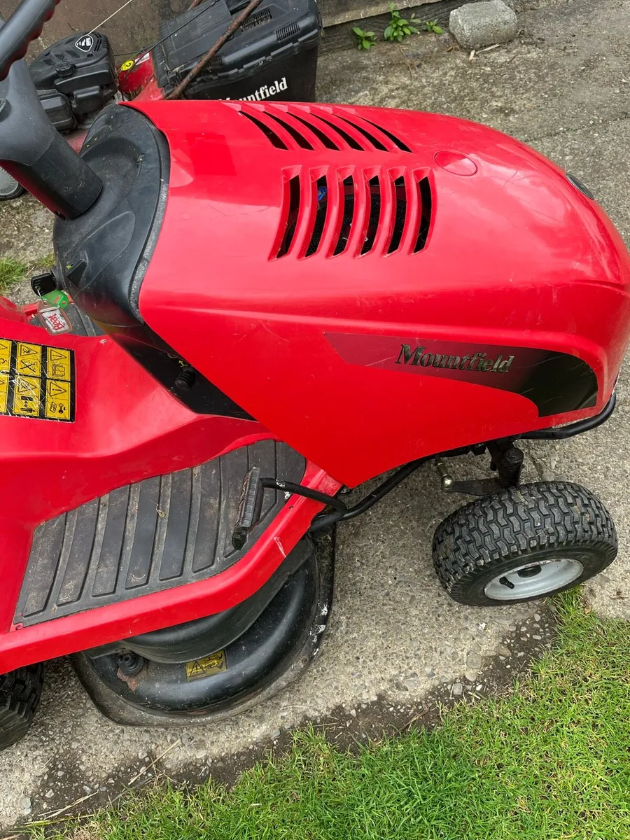 Castle garden mower - Image 2