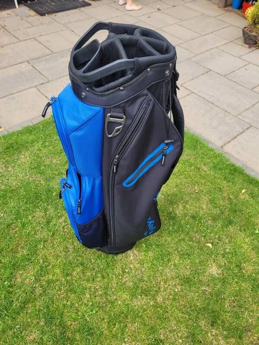 Taylormade Bag New - Image 1