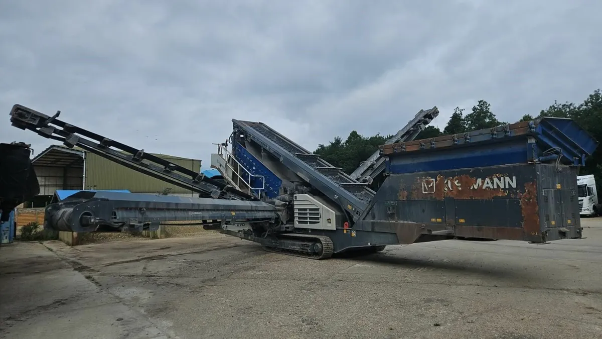 19’ Kleemann MS703 Evo 3 deck Screener - Image 2
