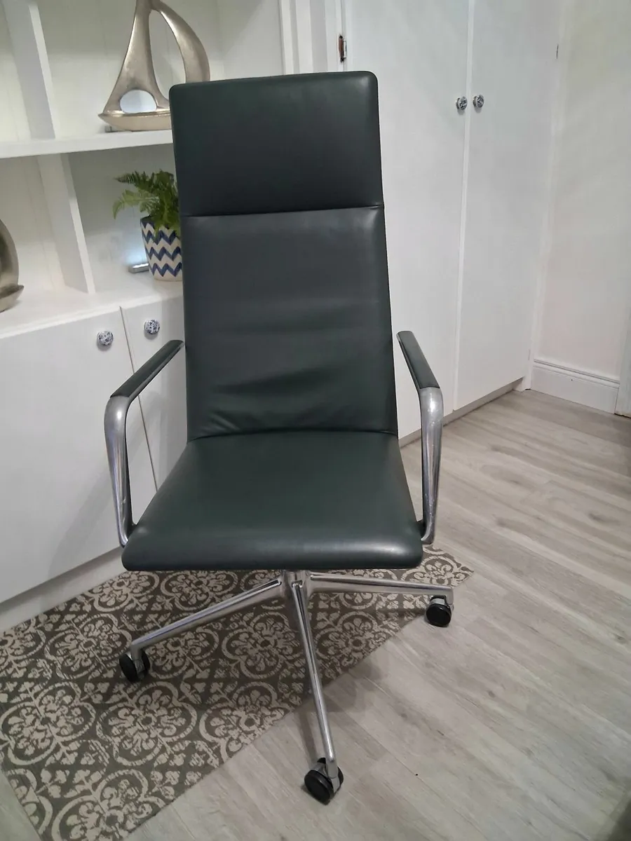 High Back Leather Executive Chair - Image 1