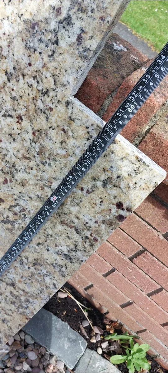Granite worktop - Image 2