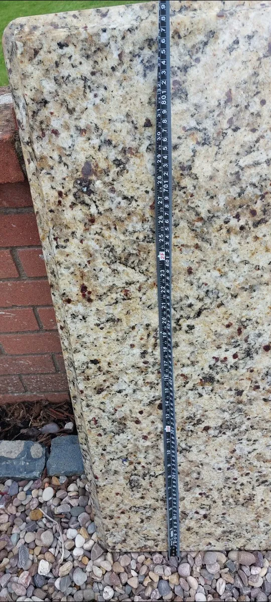 Granite worktop - Image 3