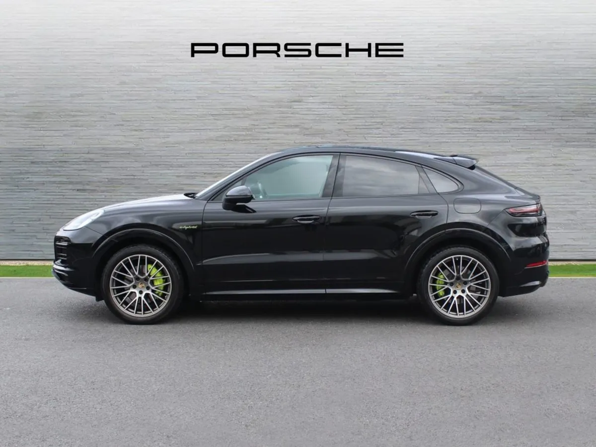 Porsche Cayenne E-hybrid Coupe - Image 3