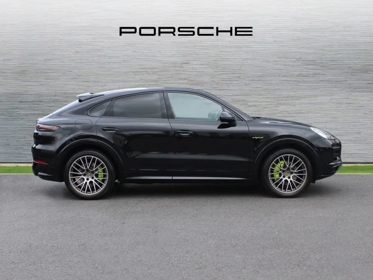 Porsche Cayenne E-hybrid Coupe - Image 4