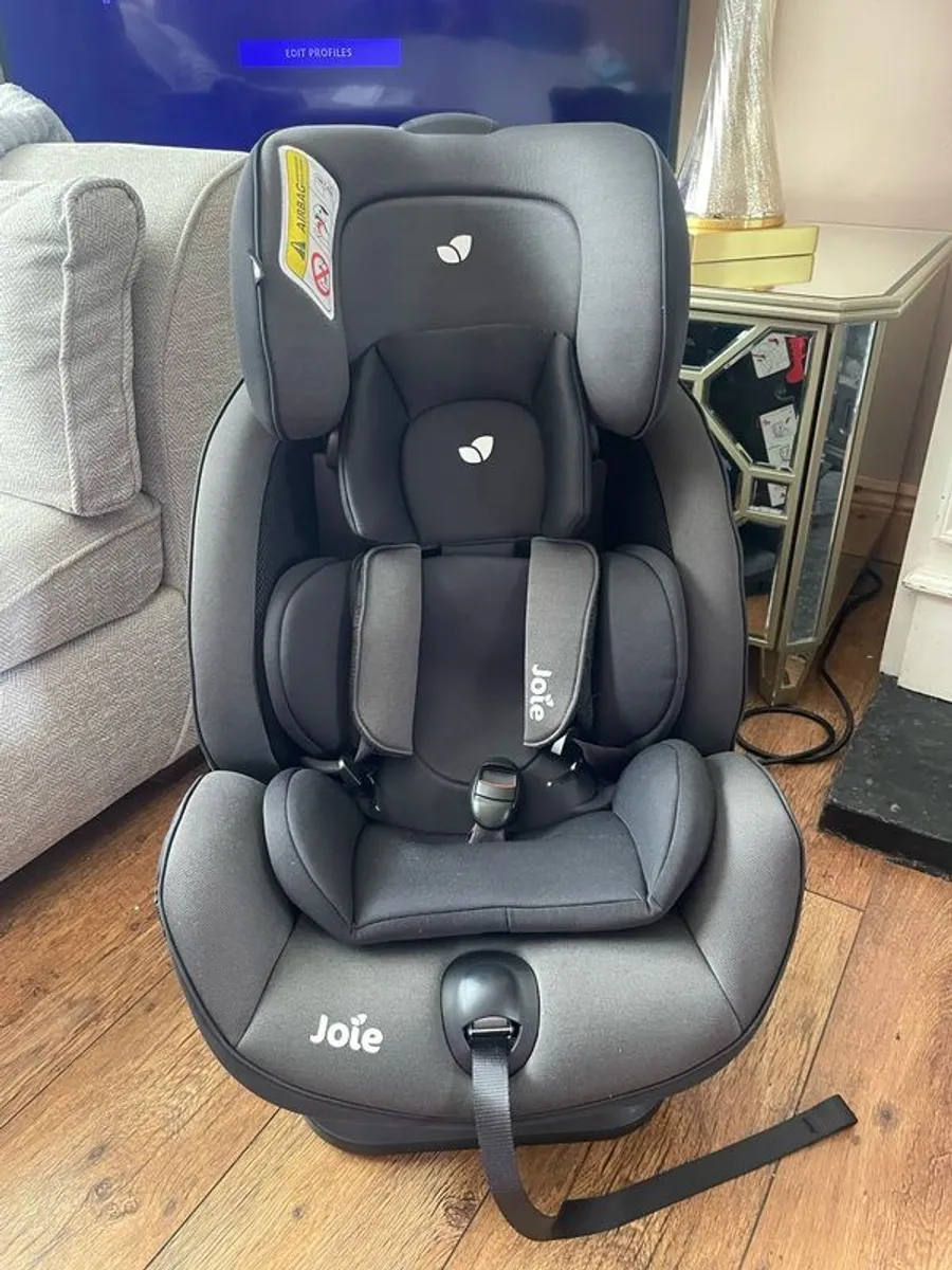 Joie car seat - Image 1