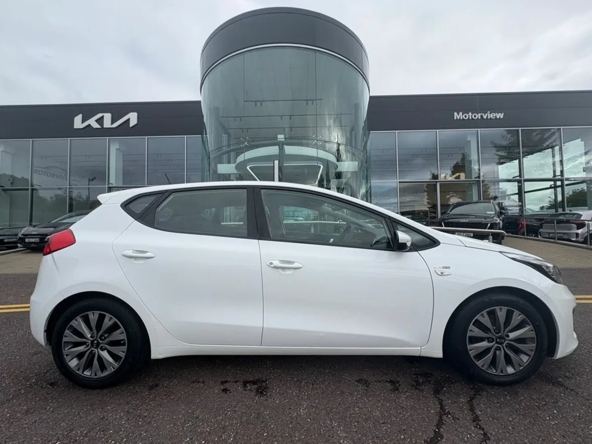 Kia Ceed 1.6D 2 Year NCT Immaculate Condition! - Image 1