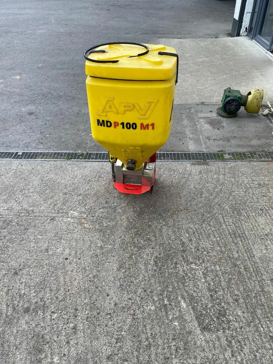 Used APV air seeder - Image 1