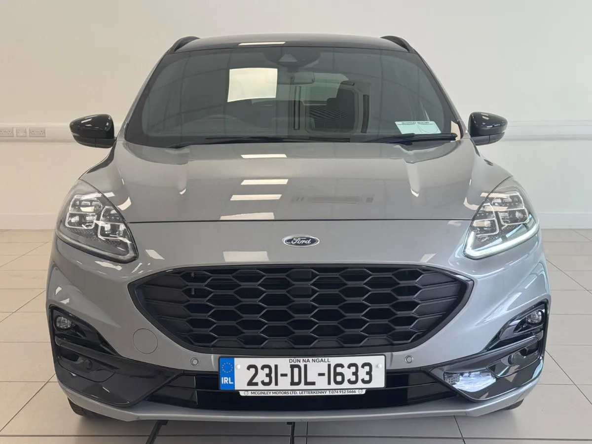 Ford Kuga 2023 - Image 2
