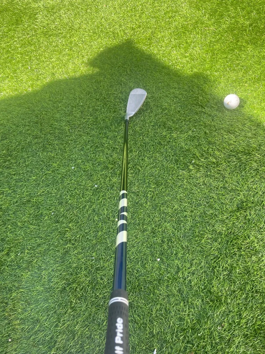 Golf club - Image 4
