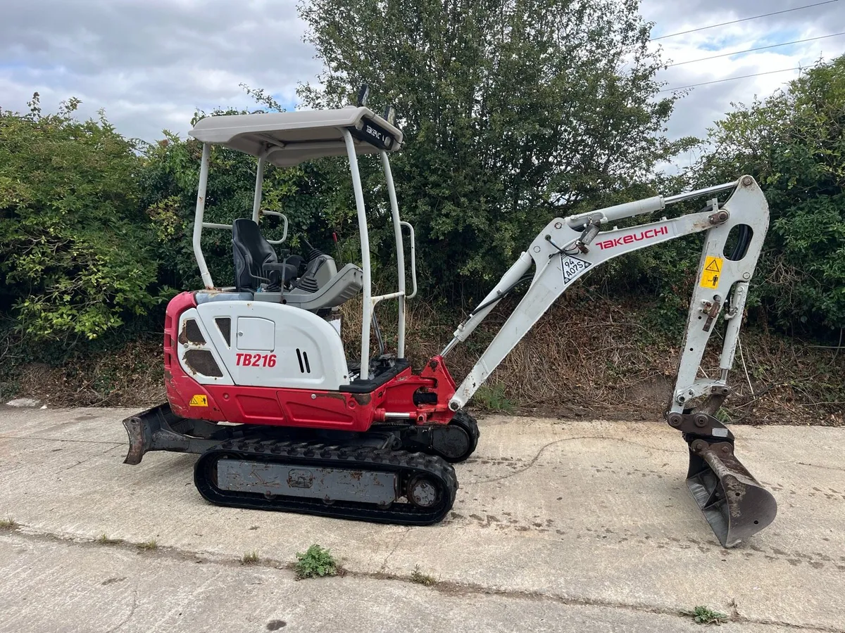 2016 Takeuchi Tb216 - Image 3