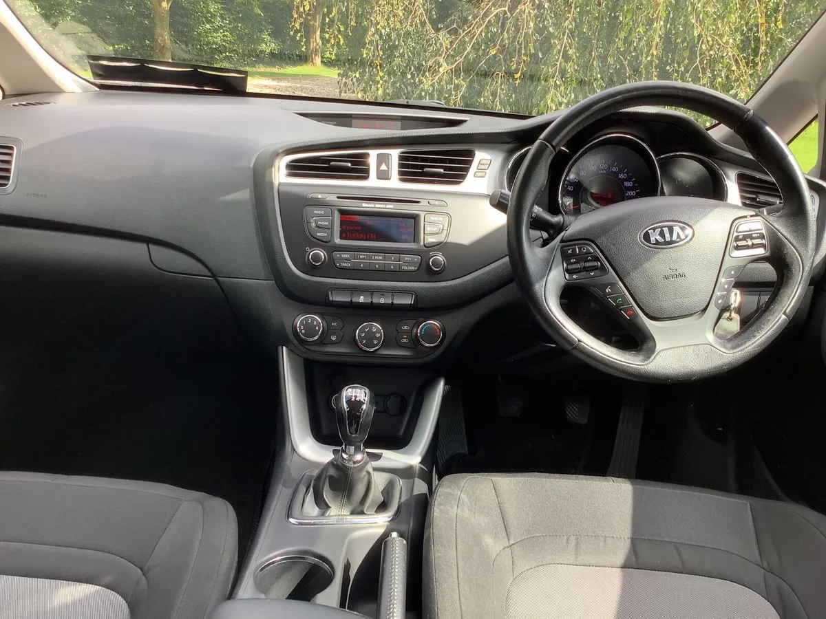 Kia Ceed 2014 - Image 4