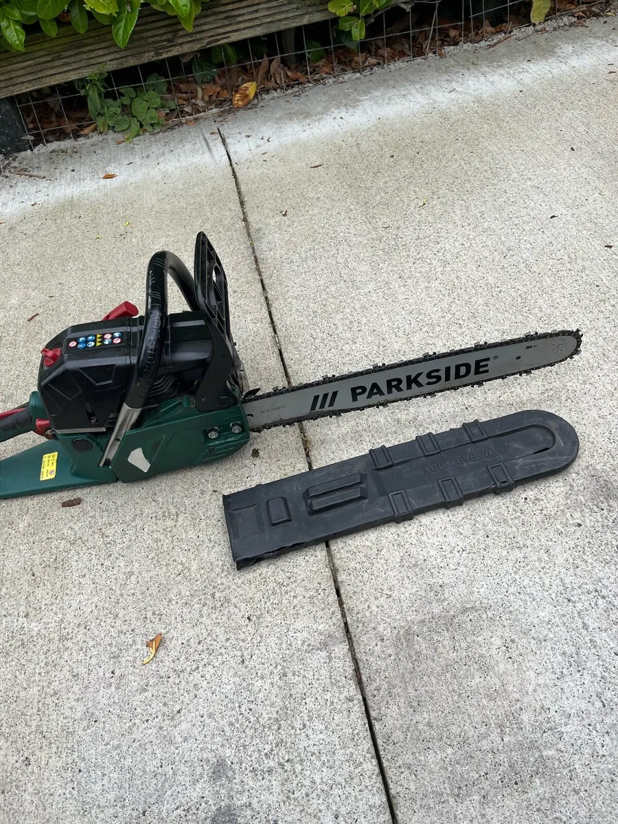 Chainsaw - Image 1