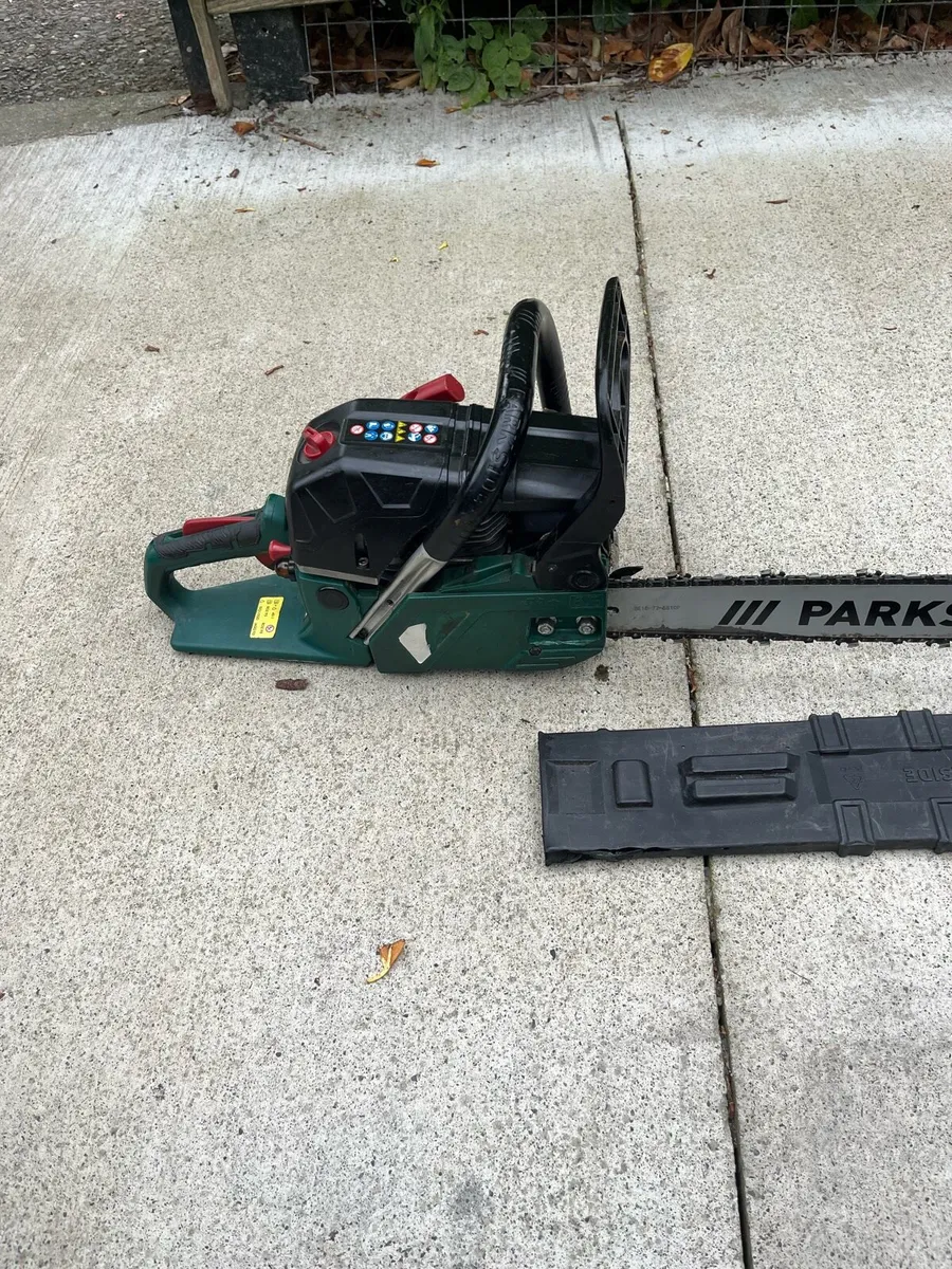 Chainsaw - Image 2