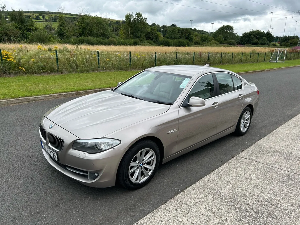 11 BMW 5 SERIES 520d SE €4,750 - Image 3