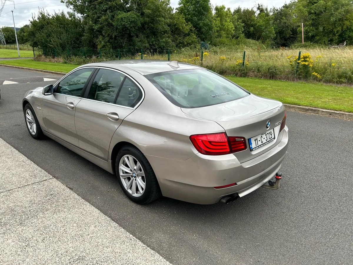 11 BMW 5 SERIES 520d SE €4,750 - Image 4