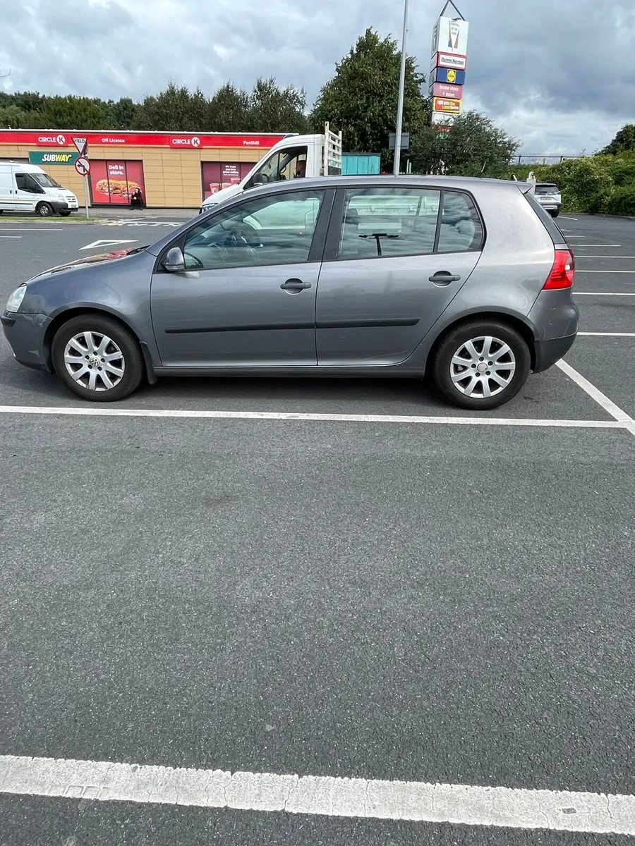 Volkswagen Golf 1.6 Automatic - Image 3