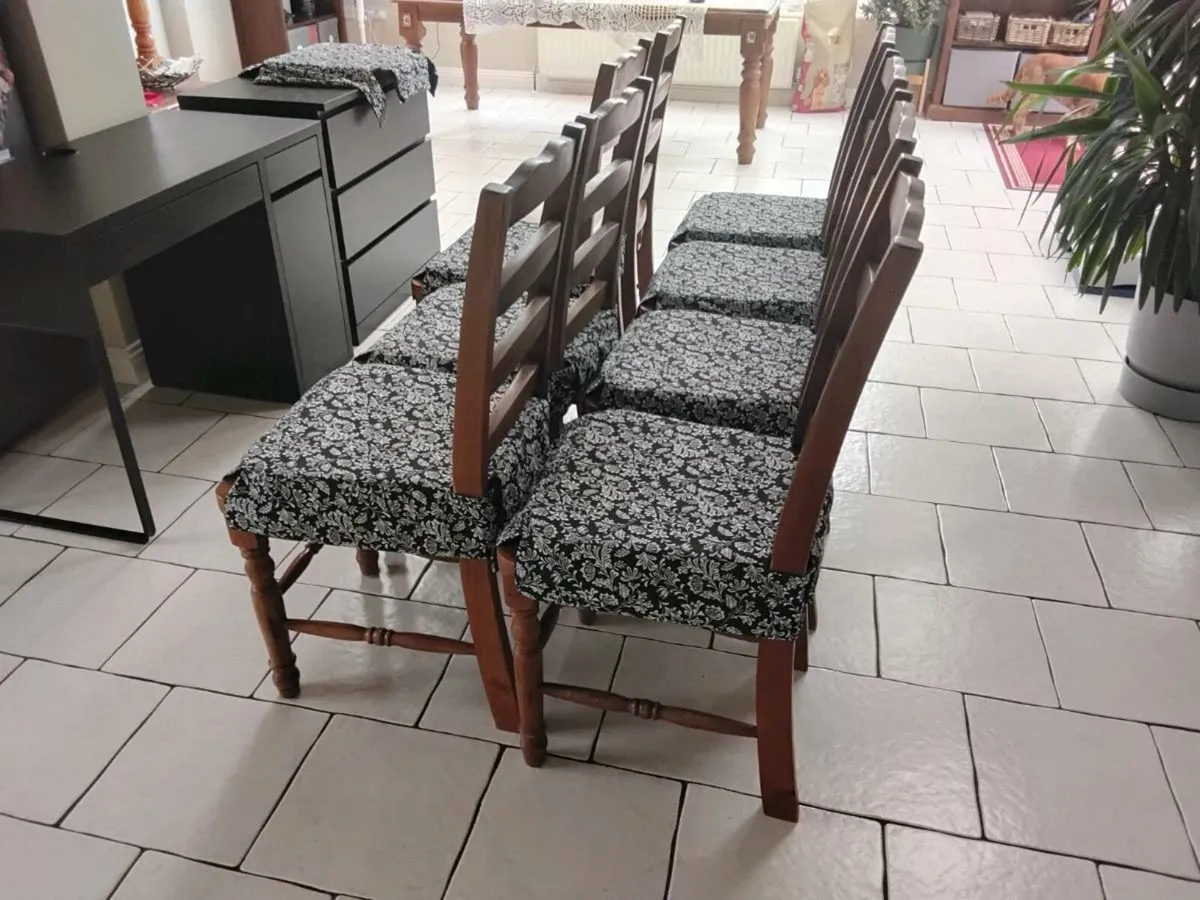 8 Kitchen Chairs - Image 2