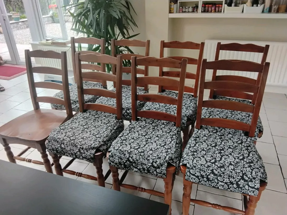 8 Kitchen Chairs - Image 4