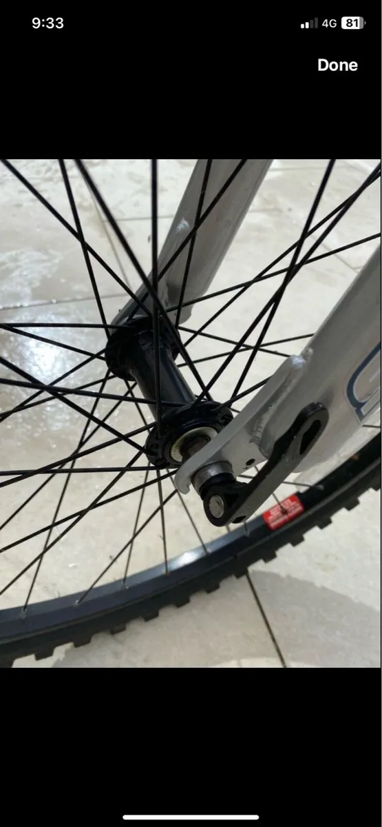 Girls bike - Image 3