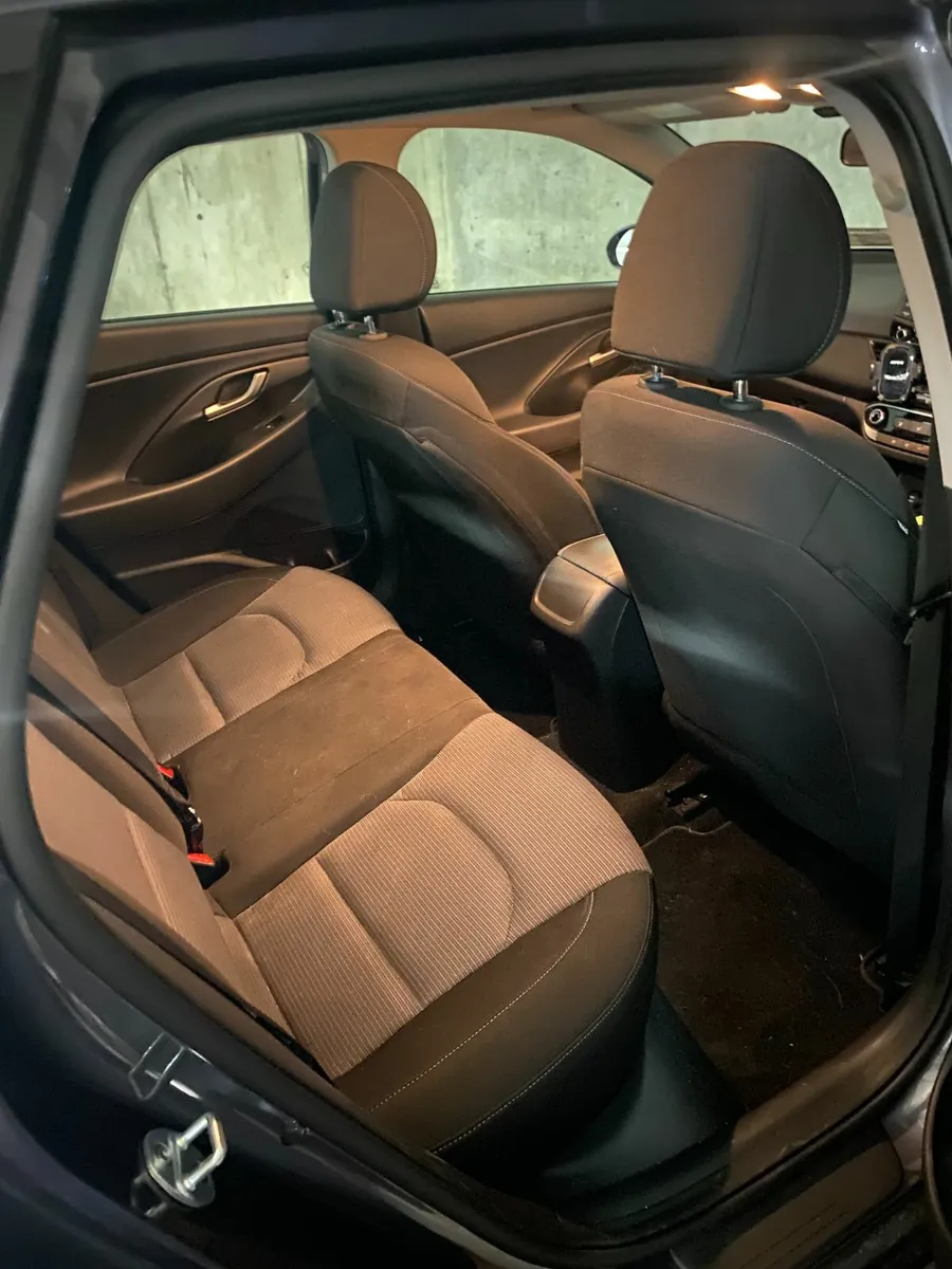 Hyundai i30 2018 - Image 4