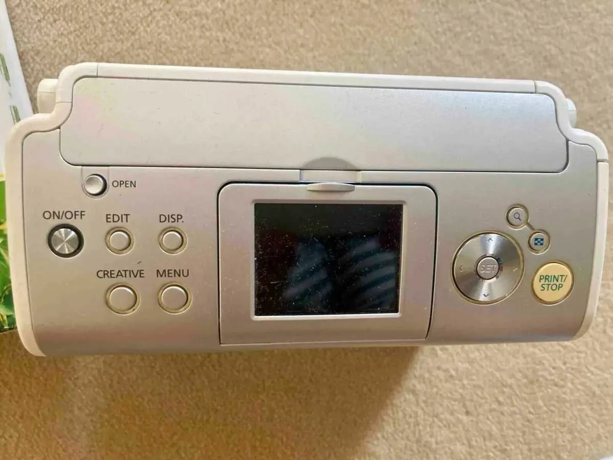 Canon Selphy photo printer - Image 1