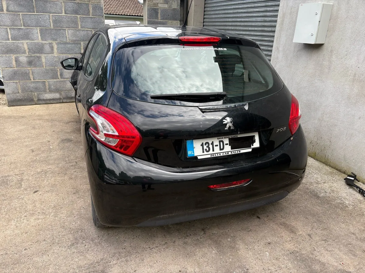 PEUGEOT 208 1.2..!! FOR BREAKING OR REPAIR!! - Image 2