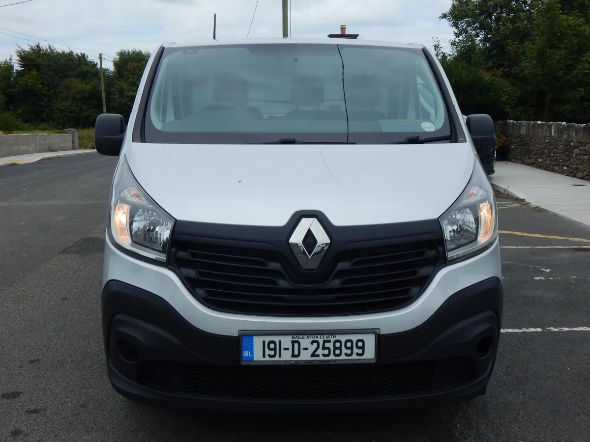 2019 Renault Trafic SWB CVRT 05/26 - Image 3