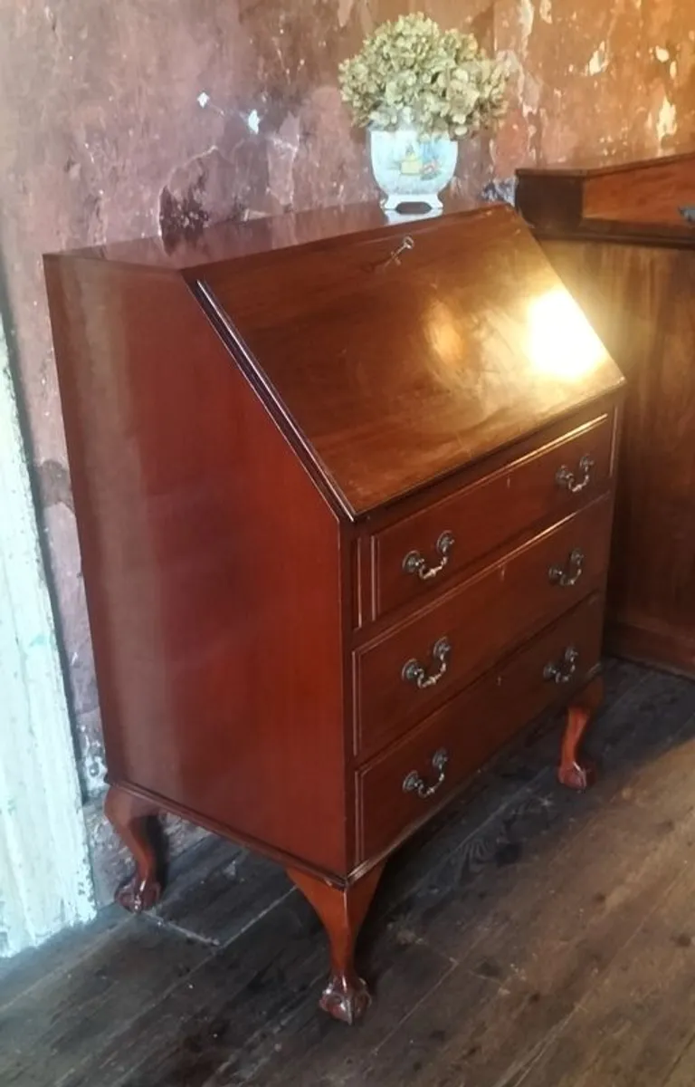 A Georgian style mahogany bureau - Image 3