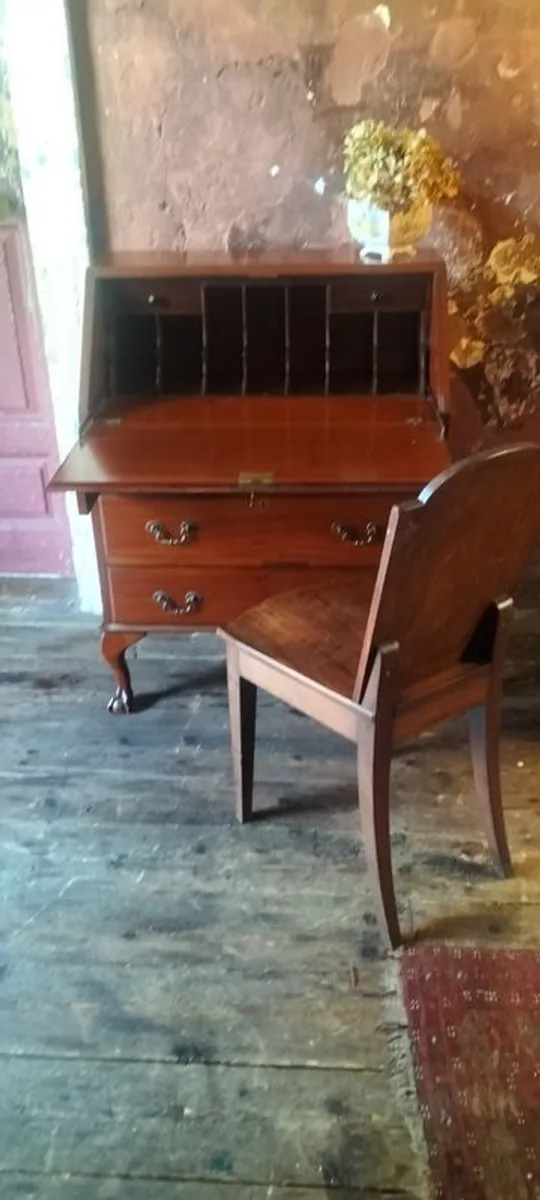 A Georgian style mahogany bureau - Image 4