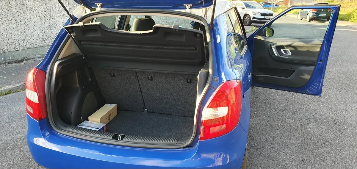 Skoda Fabia 2009 - Image 4