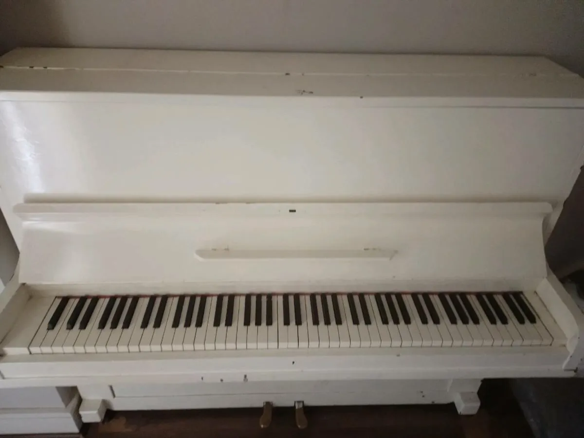 Piano - Image 4